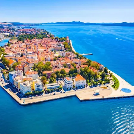 Zoran, Σπίτι διακοπών Starigrad Paklenica