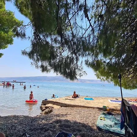 Starigrad Bungalow Near Paklenica Park Ferienhaus