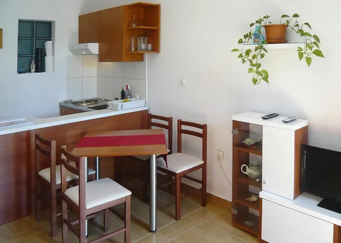 Nyaraló Near Paklenica Park *